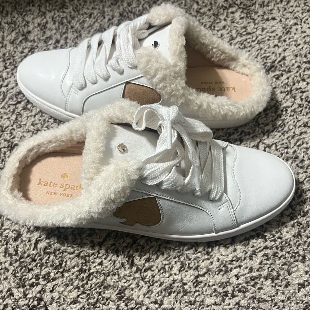 (EUC) Kate Spade Fez Mule Winter Lace-Up White and Tan Fur-Lined Sneakers Sz 10 - Picture 3 of 8